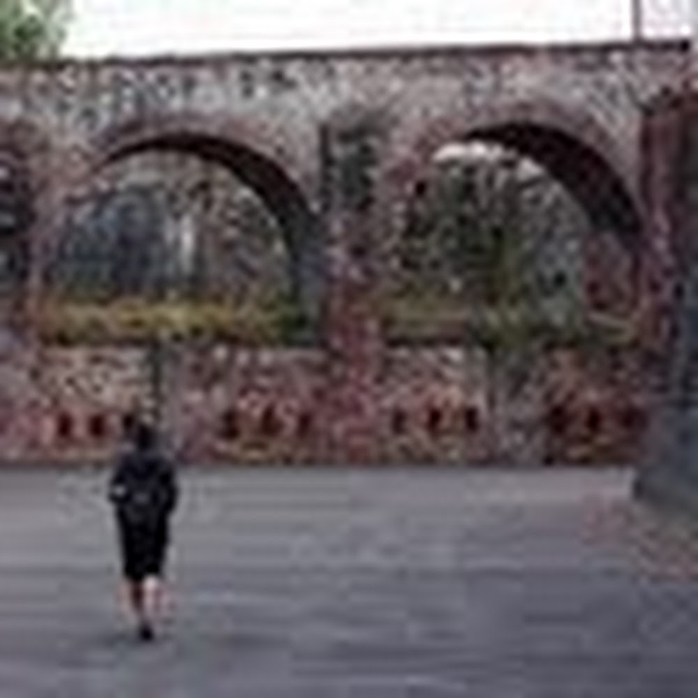 Meet your Posher, Clare